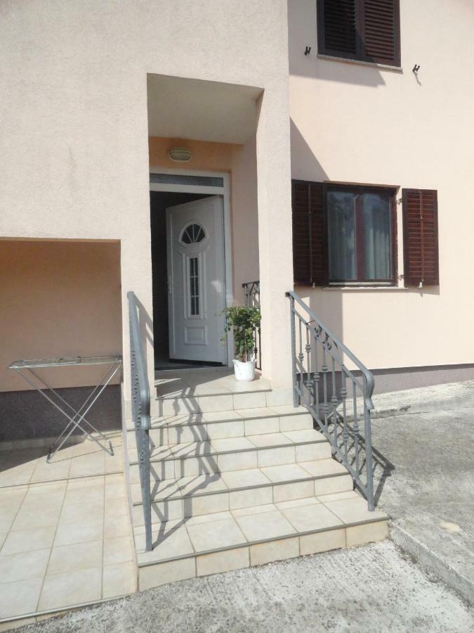 Tona Apartment Rovinjsko Selo Luaran gambar